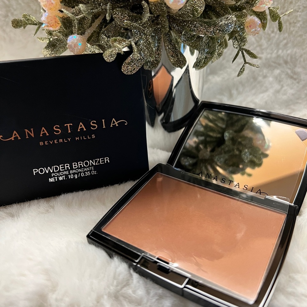 Anastasia Beverly Hills Bronzer